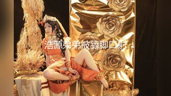 露脸插99年绝美小母狗 黑丝口交爆操，掰开粉穴拍屁屁