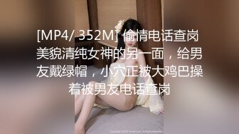 日本海滩木屋厕所，美女们游泳前把屎尿都解决好在去更衣游泳，防止在海里面拉出来影响环境 (2)