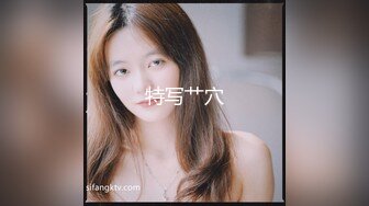 【新片速遞】&nbsp;&nbsp;浓眉大眼无美颜的妹子，搔首弄姿道具插嘴，特写掰穴黑木耳蝴蝶逼扒开里面很粉[485M/MP4/21:25]