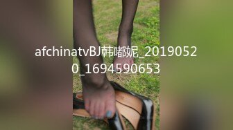 《魔手外购极品CP》正面+私处特写~服装城女厕逼脸同框偸拍各种女人方便~有少女有极品美少妇~亮点多多~非常哇噻 (7)