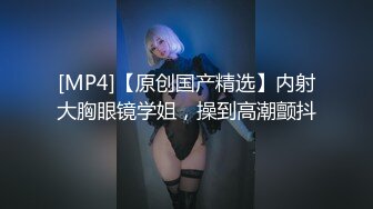 真实完美露脸极品小护士，展现口技，无套操白虎粉嫩小穴