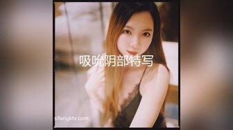 -白丝袜美眉被小哥哥大鸡吧无套输出 无毛一线天粉鲍鱼超紧插了半天