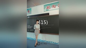 ❤️❤️韩国极品美女主播，丝袜肥臀爆乳，震动棒舌头舔弄，精油抹大奶，油光程亮，连体渔网袜