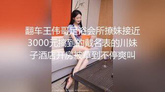 [MP4/ 724M] 大屌老公女上位暴力无套打桩颜值老婆，再换个体位后入操逼