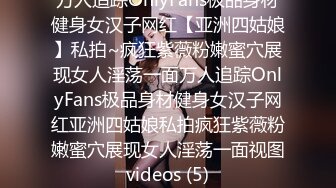 我和妈妈真实乱伦，强干硬上来打扫卫生的妈妈，有字幕对白强迫吞精