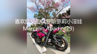 [MP4/859MB]《百度云泄密》绿帽老公带着丰满的老婆,参加淫乱的3P聚会,嗨翻现场