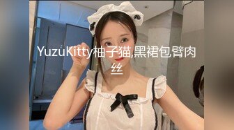 别墅搭讪大学妹子，淫荡19岁妹子